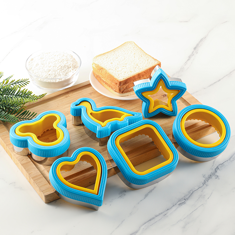 Sandwich cutting and sealing m - Kitchen Baking Gadgets avis et prix